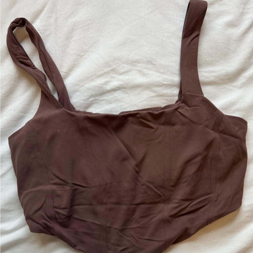 All in motion active top